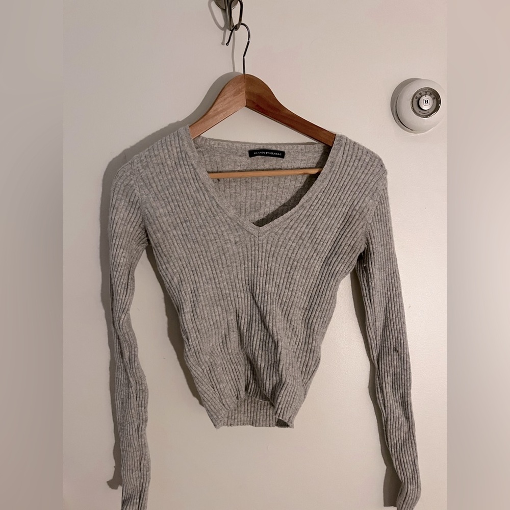 Brandy Melville grey sweater